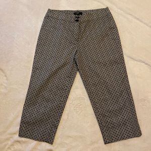 Talbots Heritage Capris Black/White Geometric Print Size 10P